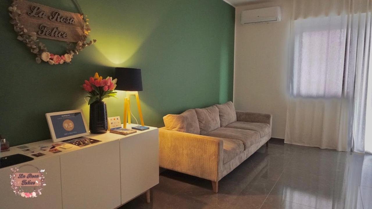 B&B La Rosa Felice บารี ภายนอก รูปภาพ