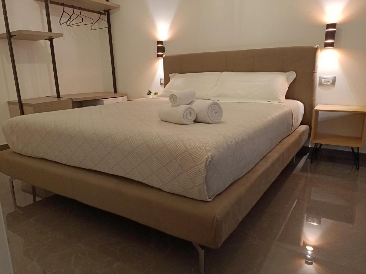 B&B La Rosa Felice บารี ภายนอก รูปภาพ